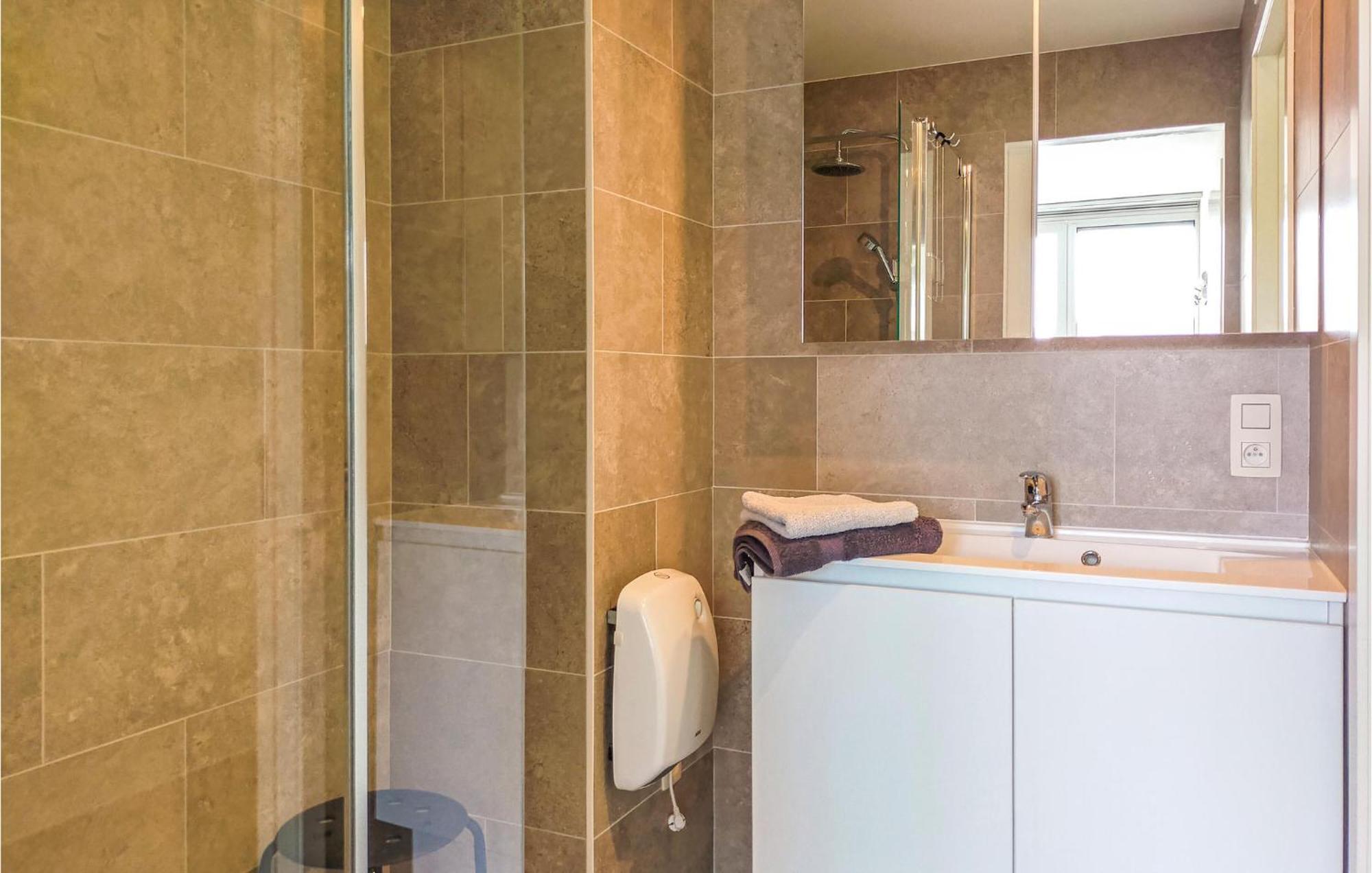 Stunning In With Wifi&2 Bedrooms Oostende