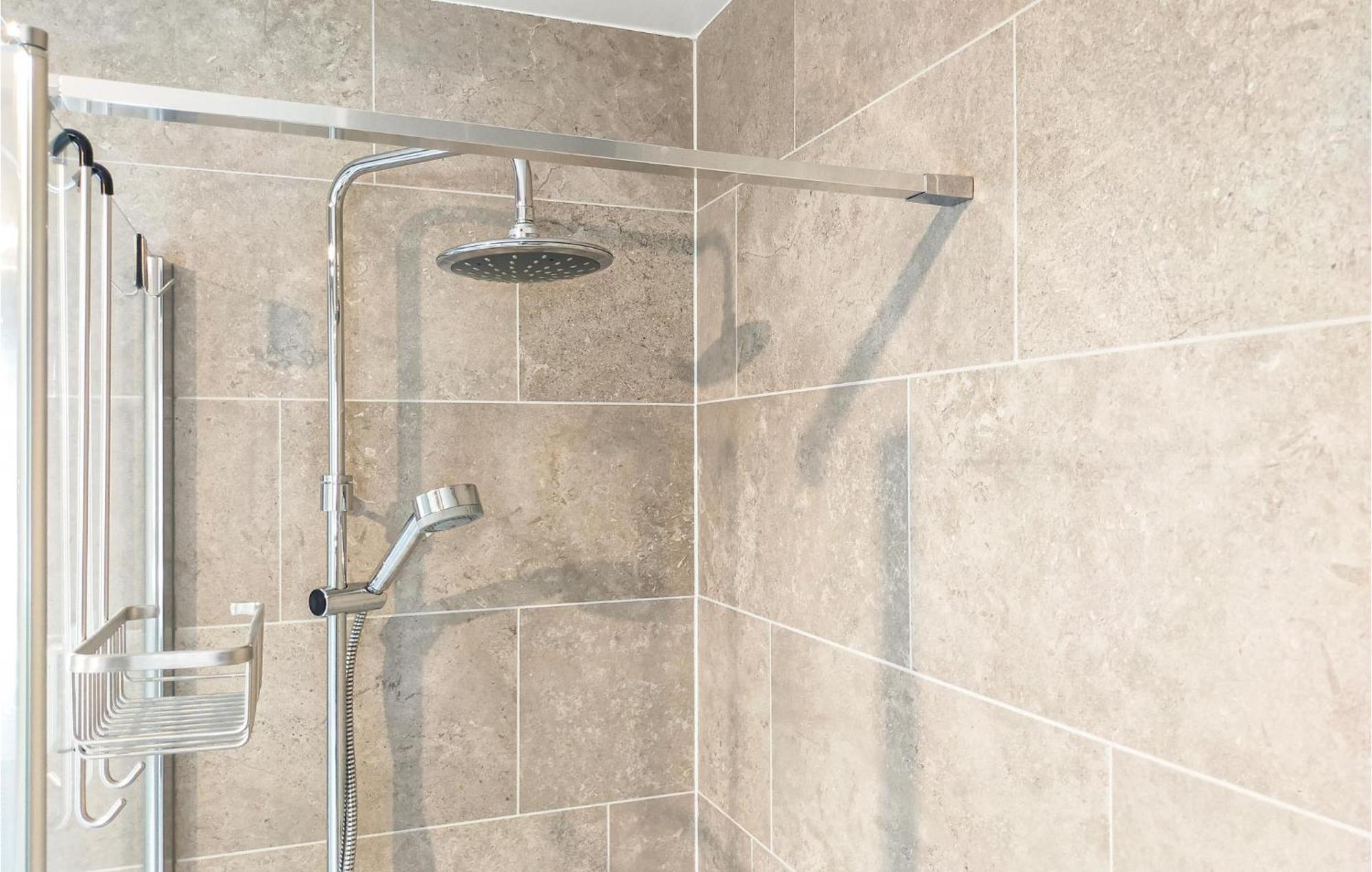 Stunning In With Wifi&2 Bedrooms Appartement